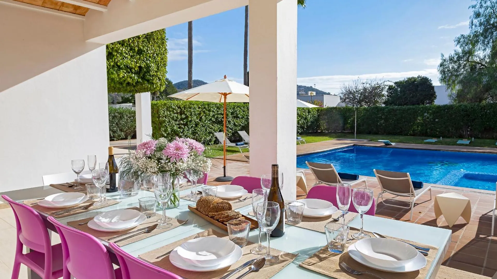 Villa Near Ibiza Town Sleeps 8 - Can Fluxa Can Furnet