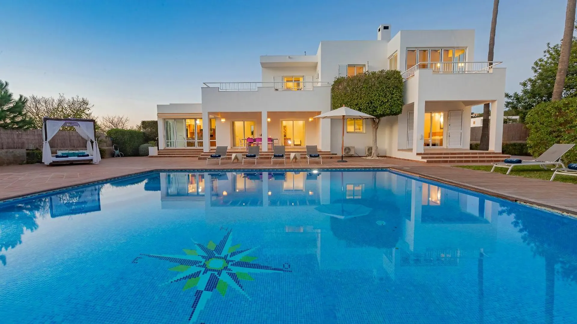 Villa Near Ibiza Town Sleeps 8 - Can Fluxa Can Furnet